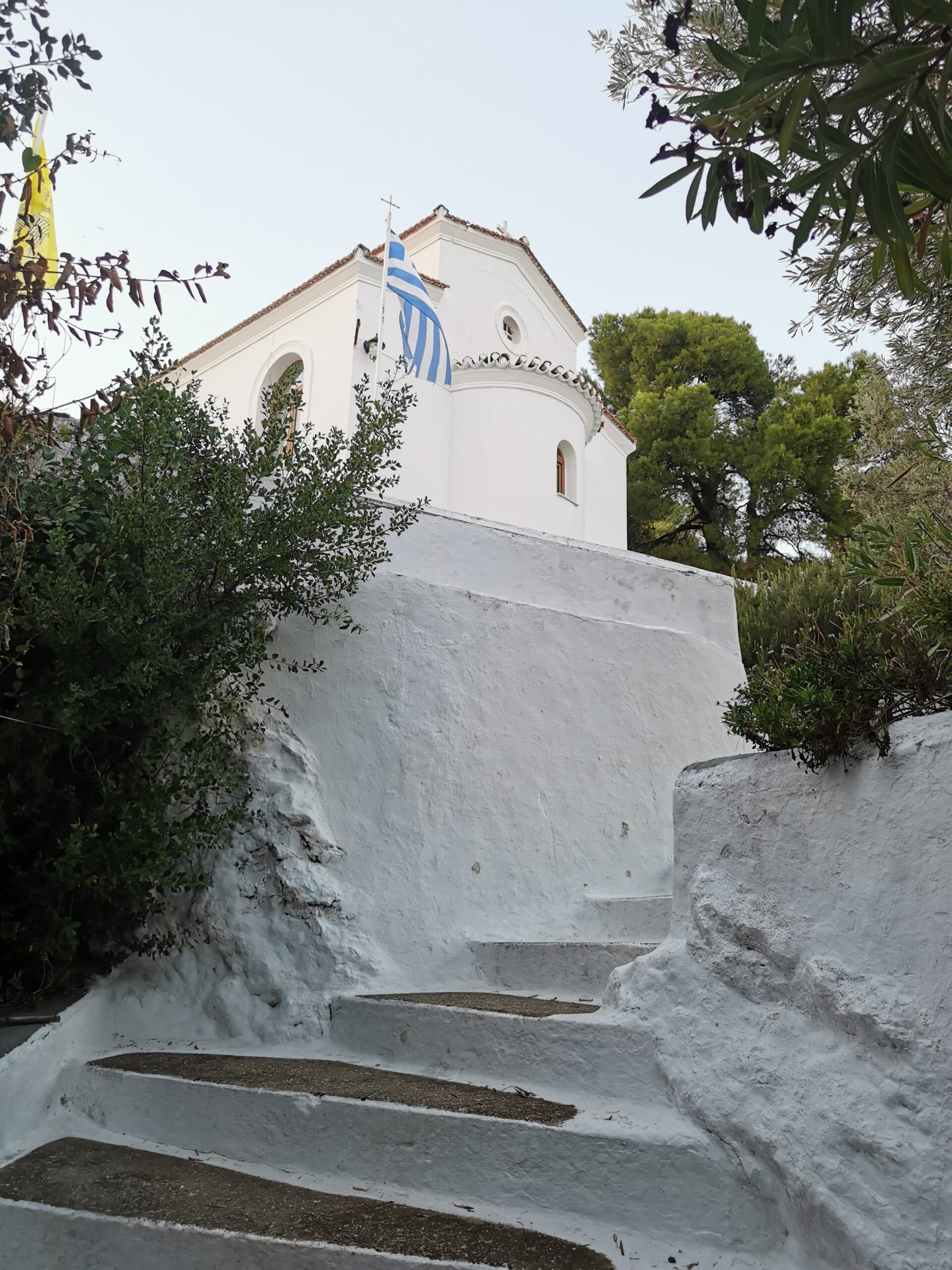 Agios (Saint) Fanourios