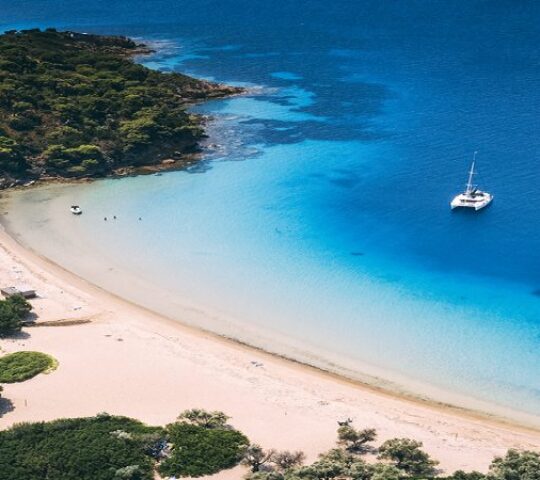 Tsougrias Island