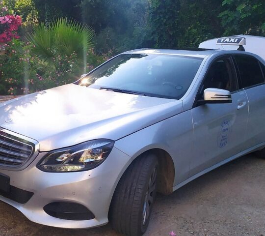 TAXI ANTONIA TSIFLIDI